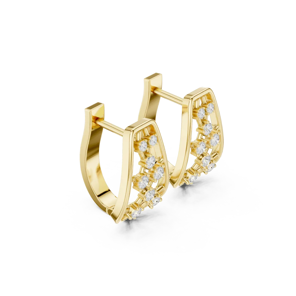 Elevate your look with these architectural round brilliant DIAMEUR diamond stud earrings. Expertly handcrafted for timeless, sustainable luxury.