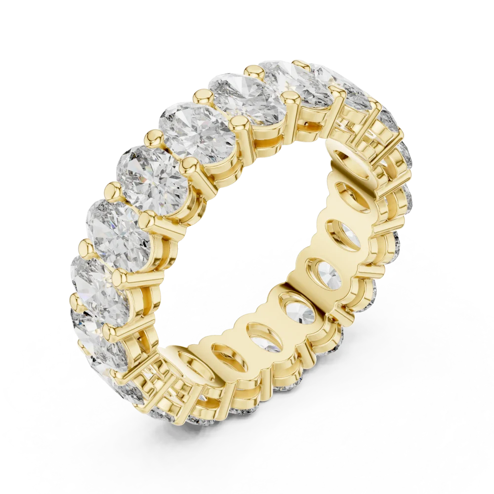 Discover the radiant brilliance of this oval eternity band, featuring sustainable DIAMEUR lab-grown diamonds in a sleek, handcrafted setting.