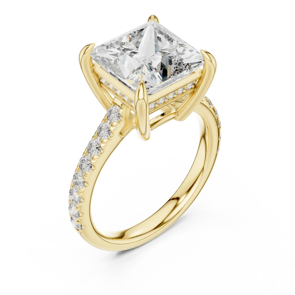 Celebrate forever with this exquisite princess-cut solitaire ring, featuring brilliant-cut DIAMEUR diamonds. Shop sustainable, modern luxury today.