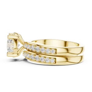 Luminary Round Brilliant Pavé Halo Solitaire Engagement Ring - Image 4