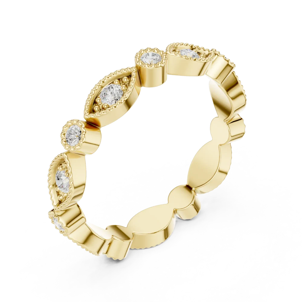 Discover the elegance of this marquise-inspired band, featuring brilliant-cut DIAMEUR lab-grown diamonds. A timeless modern classic for any occasion.