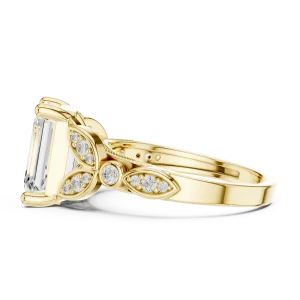 Ethereal Emerald Solitaire Ring with Delicate Leaf Accents - Image 4