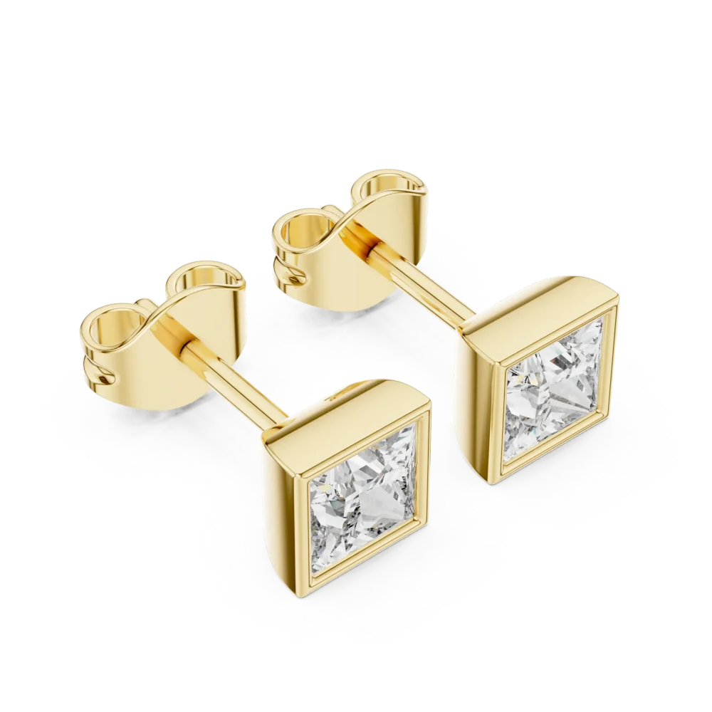 Discover the radiant elegance of our princess-cut solitaire stud earrings. Featuring stunning DIAMEUR lab-grown diamonds, shop the collection now.