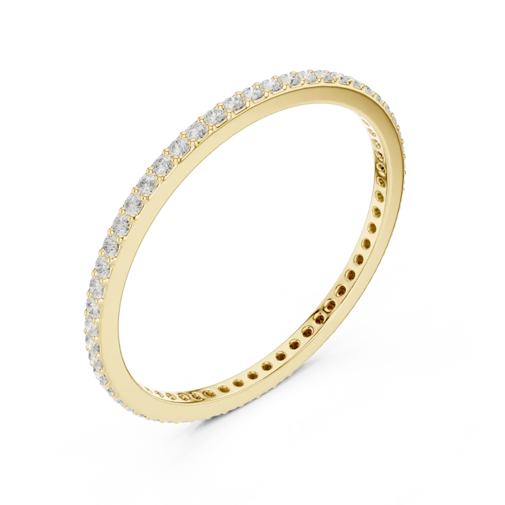 Discover the radiant beauty of our pavé eternity band, featuring brilliant-cut DIAMEUR diamonds. Elevate your collection with sustainable luxury today.